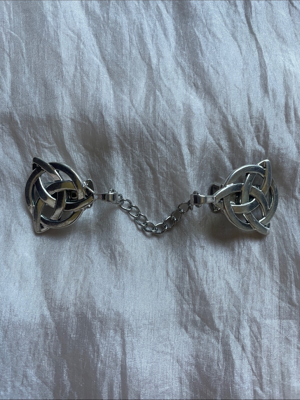 Silver Celtic Knot Sweater Clip